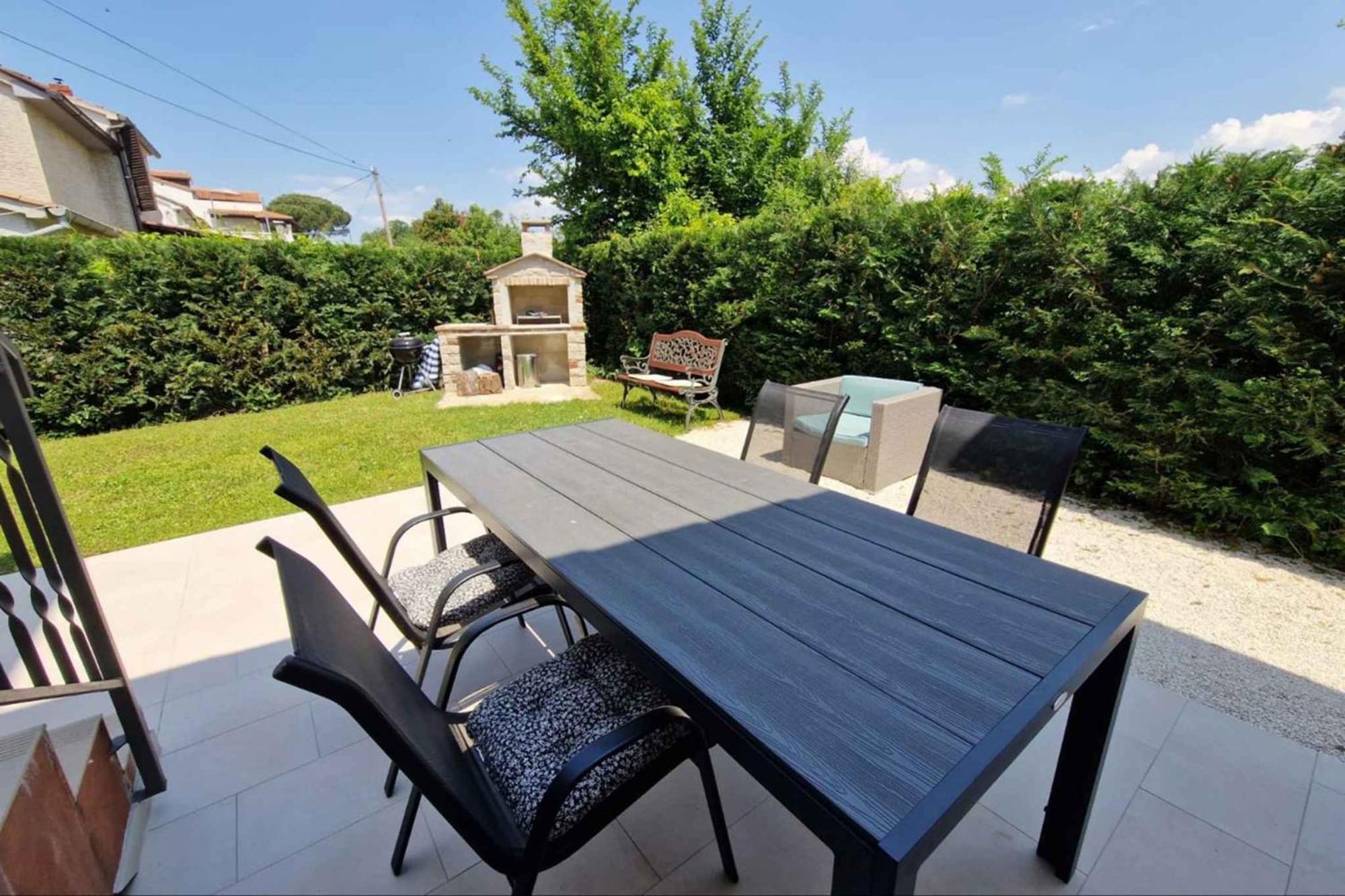 In - Istrien 47151 Apartment *